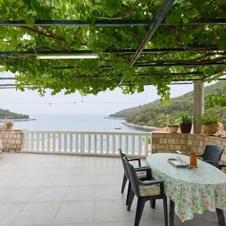 Διαμέρισμα Azure - One Bedroom Marta *